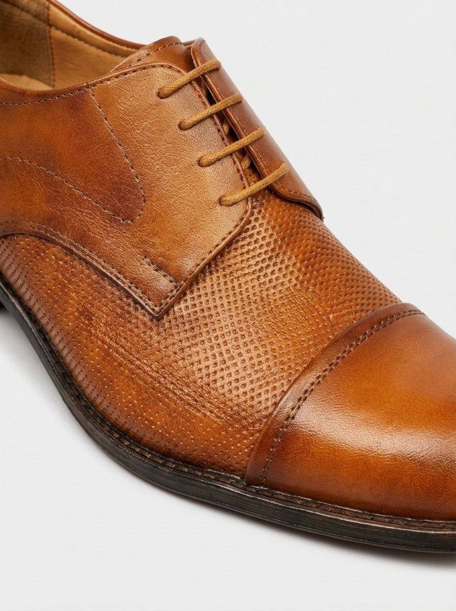 PARMA Derby Cap Toe Texturizado - Caramel