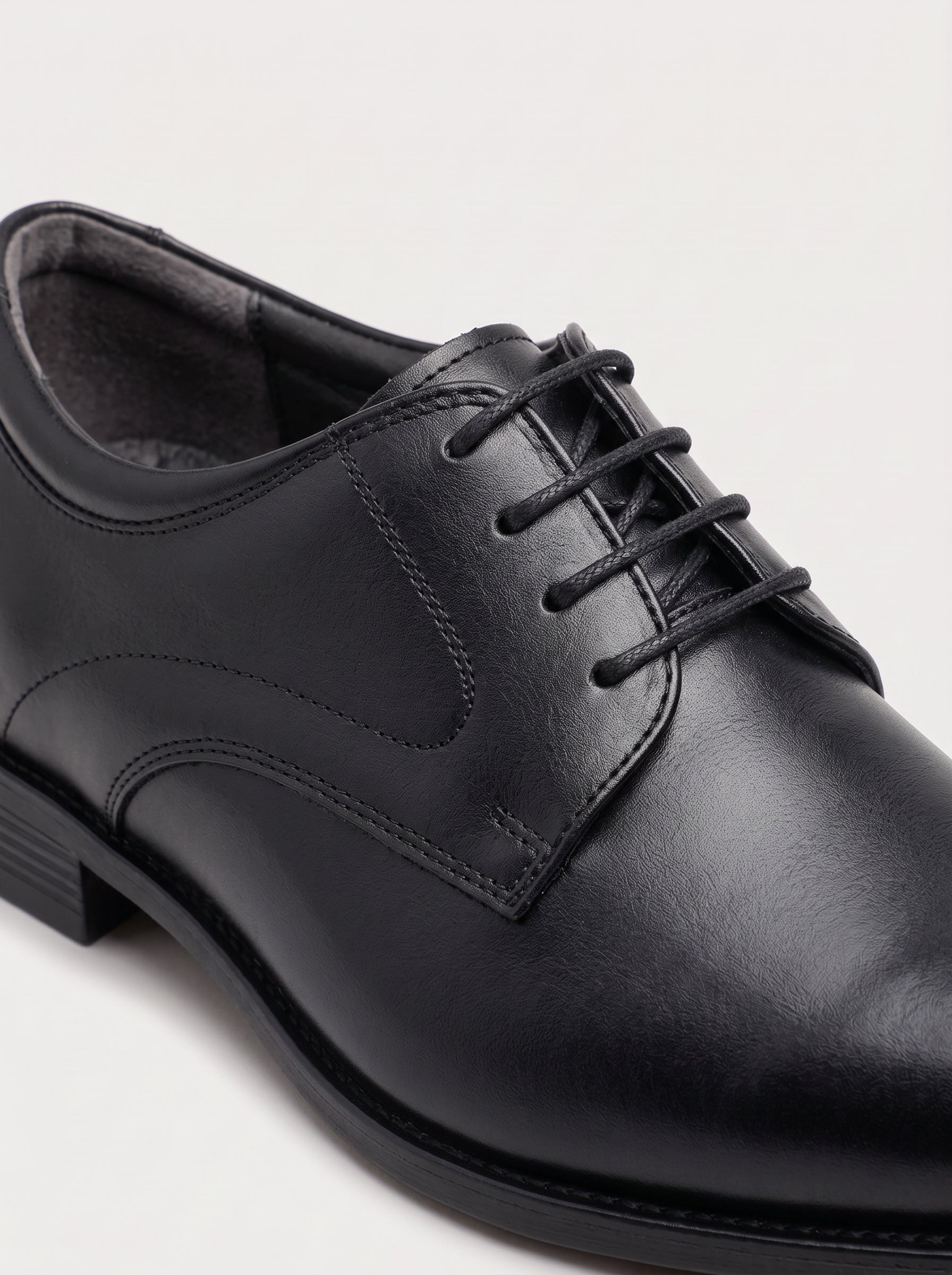 SIENA Derby Clasic - Imperial Black